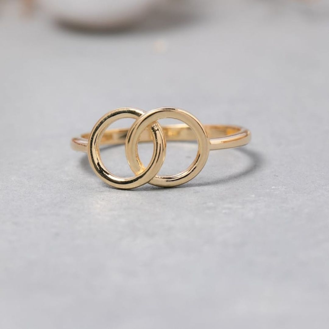 Interwined Circles Rings