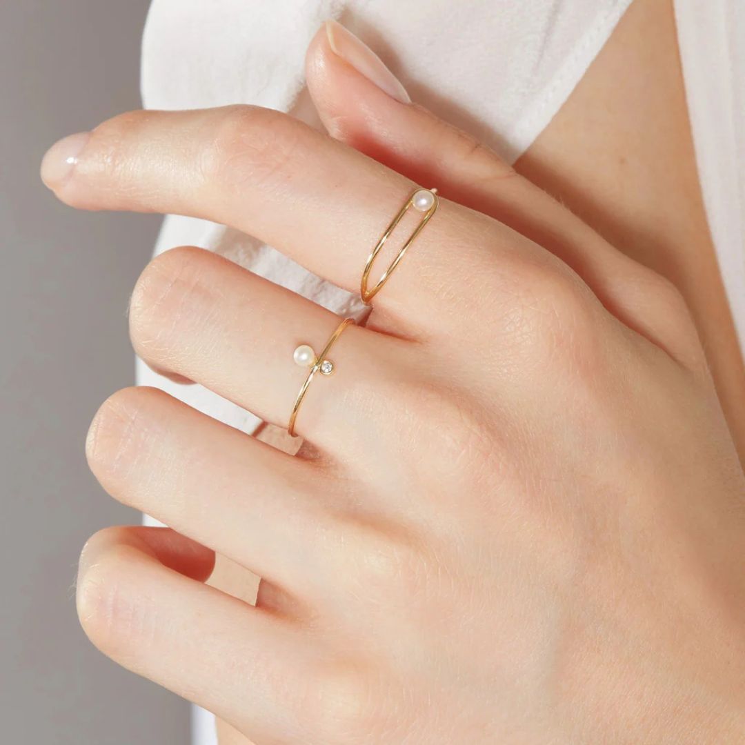 Minimalist Pearl Ring