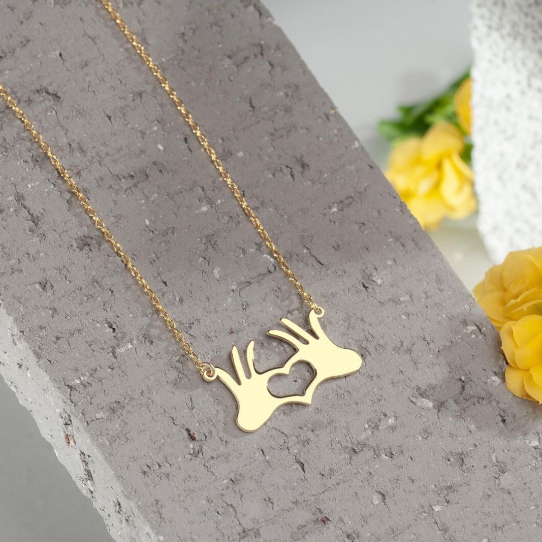 Minimalistic Heart Gesture Necklace
