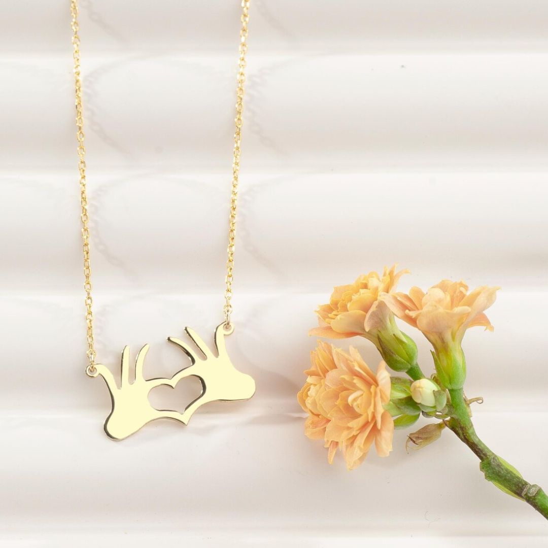 Minimalistic Heart Gesture Necklace