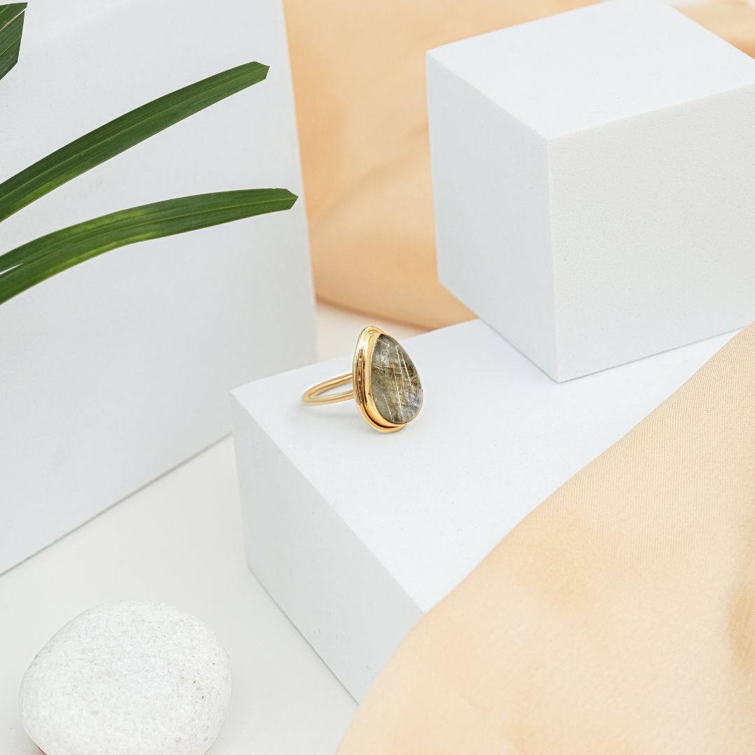 Mystic Labradorite Ring