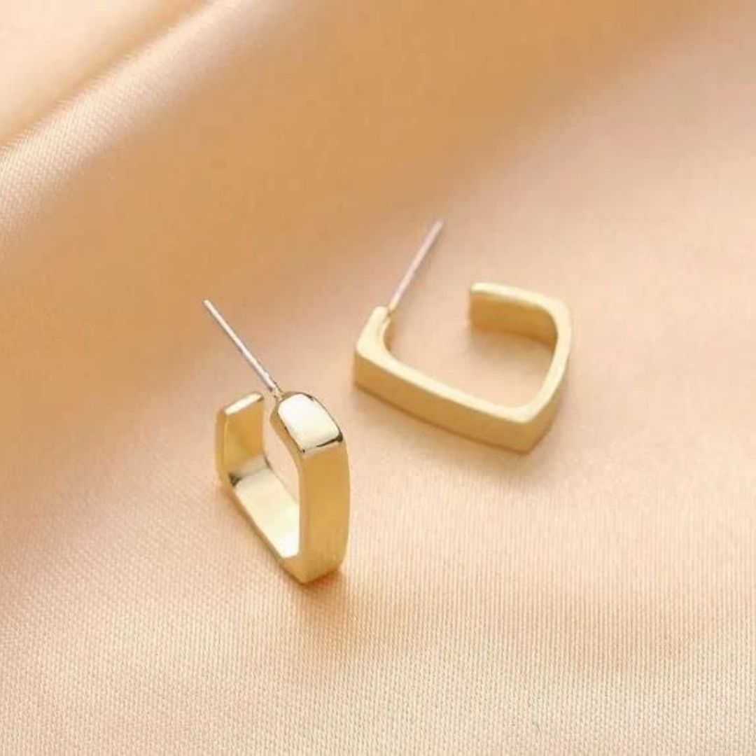 Small Huggie Square Round Hoop Studs