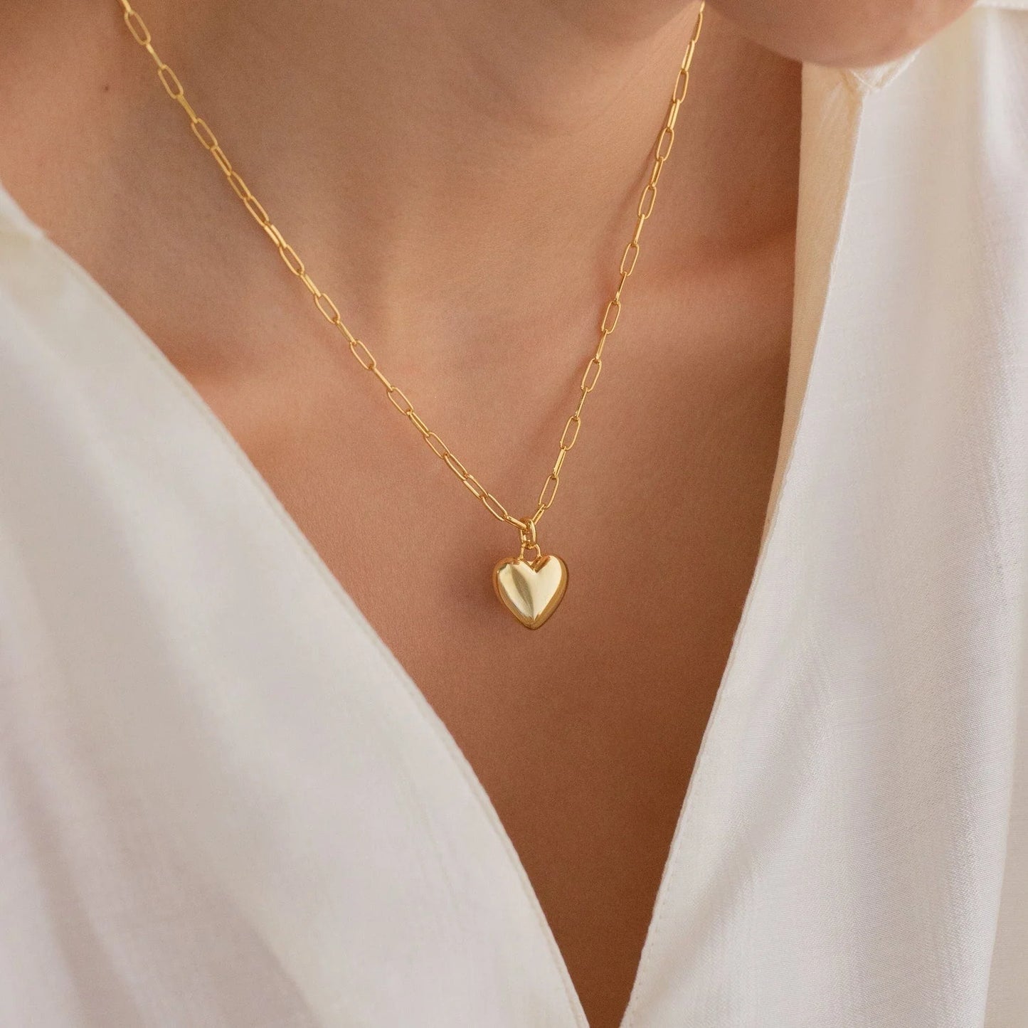 Minimalist Silver Heart Necklace