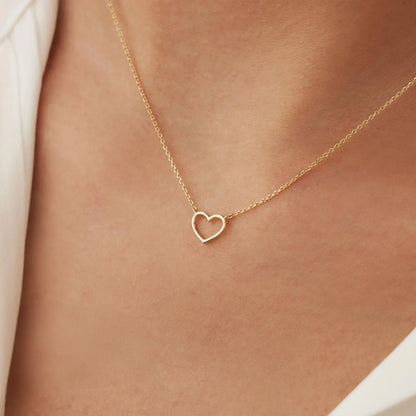 Cute Minimalist Heart Necklace