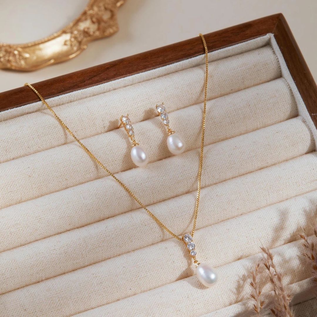 Dainty Freshwater Pearl Jewelry Set | Wedding Special