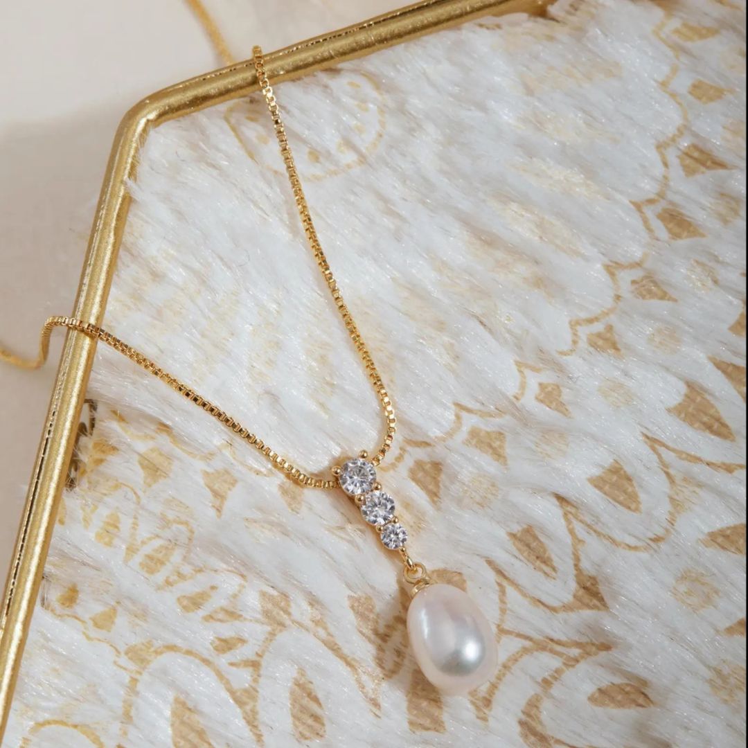 Dainty Freshwater Pearl Jewelry Set | Wedding Special