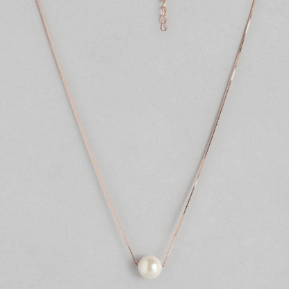 Minimalist Pearl Necklace