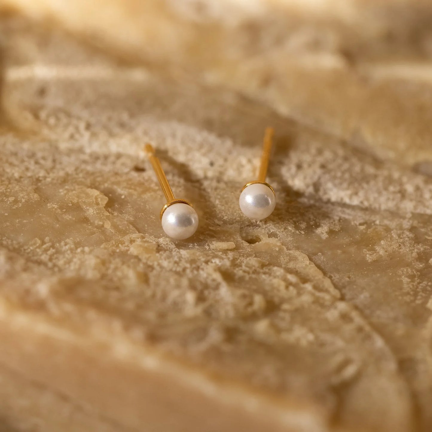 Minimalist Pearl Studs
