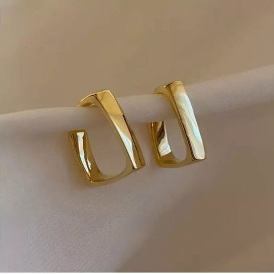 Small Huggie Square Round Hoop Studs